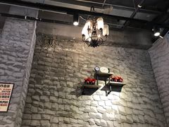 -巴四老城区炭火蛙锅(张江店)