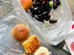 现烤云腿蛋黄月饼-嘉华鲜花饼(束河店)