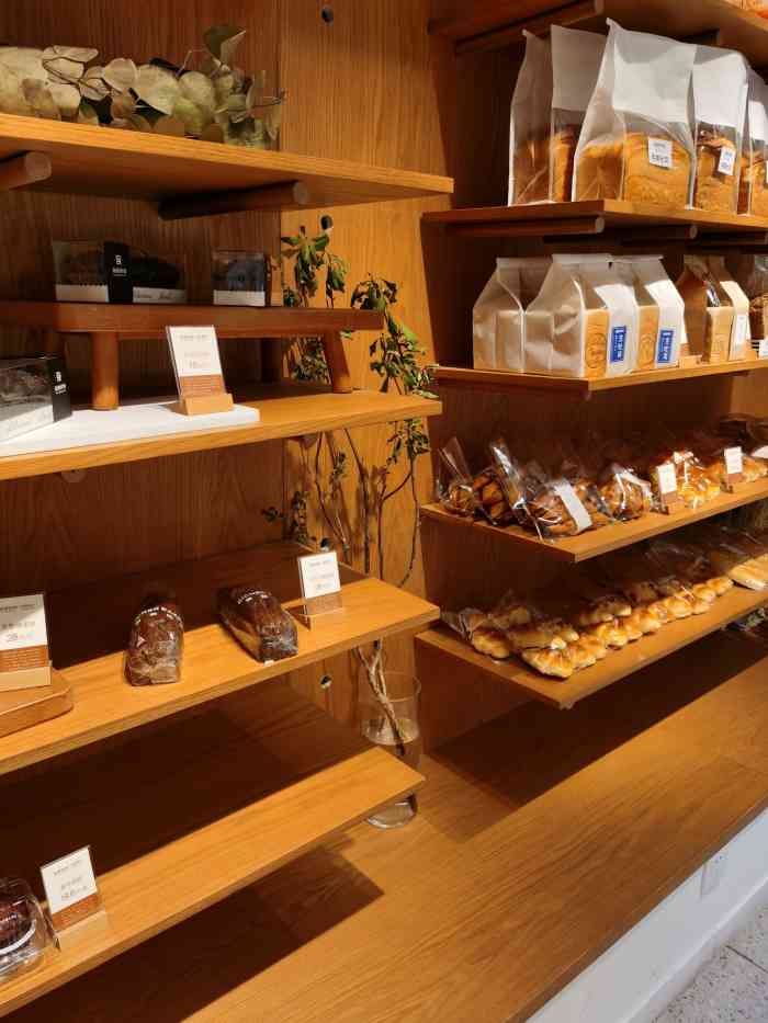 丽驰烘焙(西镇店)-"路过其实在青岛旅行最喜欢的事儿就是漫.