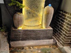 -东口码头·烧鸽子·鱼头泡饼·地方菜(金鹰悦城店)