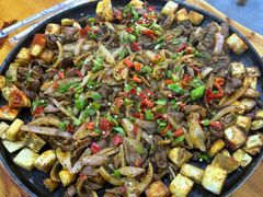 -老周炒拨拉(甘州总店)