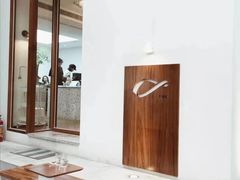 -Line 咖啡(石厦花园店)