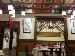 -梅龙镇酒家(南京西路总店)
