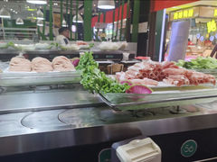 -丁丁洋回转自助火锅(鸿坤购物中心店)