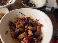 -隔壁老王·家常云南菜(花巷店)