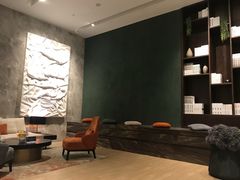 -和颐至尊酒店(上海徐家汇桂林公园地铁站店)