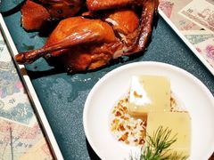 红烧乳鸽-大鸽饭(北京路店)