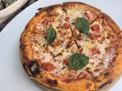 玛格丽特披萨-Alimentari Mulino意大利餐吧&烘焙(丰盛里店)