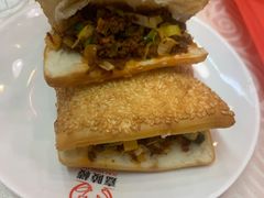 牛肉烧饼-嘉陵楼馋嘴城(簋街总店)