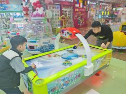 -莫莉幻想儿童乐园(青岛金茂湾店)