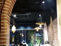 大堂-疆里疆外·和田烤肉·清真