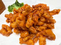 -鑫渔港海鲜本地菜·山海关浑锅(东戴河店)