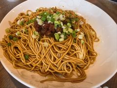 开洋葱油拌面-玖鲜小笼(中山广场店)