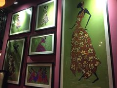 -香巴拉云南餐厅(华莱坞店)