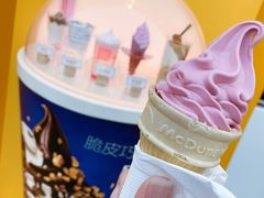 甜莓甜筒-麦当劳(田林好又多店)