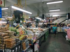 -瓦洛洛传统市场