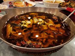 -鑫巴蜀小镇 · 水煮鱼专研店(玉桥店)