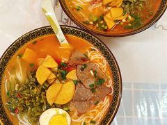 -肇兴特色牛肉粉