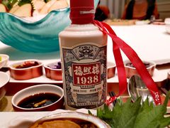 -新世界·过桥米线宴