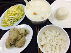 -华中科技大学百景园(三楼酒店)