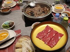 -一绪に寿喜烧(荟聚店)