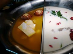 -湊湊火锅·茶憩(上海合生汇店)
