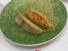 -品海楼·大连海胆锅贴馆(东港店)