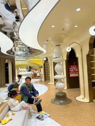 -奈尔宝·国风主题儿童乐园·亲子餐厅(豫园商城店)
