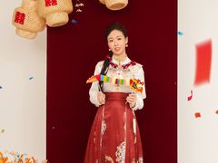 -经典婚纱摄影美学馆·私人定制