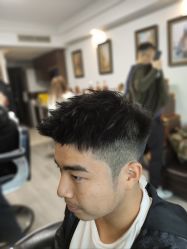 -潮流町·男士烫染发型定制
