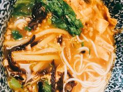 -粉家柳州螺蛳粉(杨宅路店)