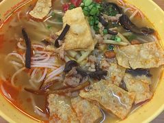 -爱民螺蛳粉(梧州国泰广场店)