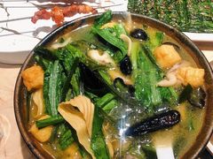 -金太阳海鲜烧烤·本地人餐厅(星海公园店)