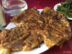 -北京龙庆四季香农家饭庄·灶台鱼·碳烤虹鳟鱼(龙庆峡店)