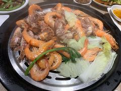 -日进一片海.生腌海鲜火锅.宵夜烧烤(三里屯总店)
