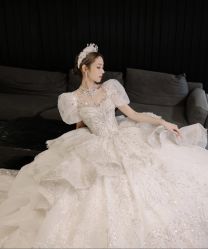 -不晚国际婚纱礼服