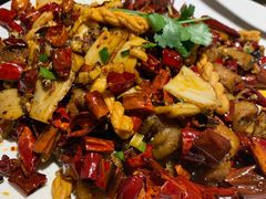 大盘香辣肥肠-渝信川菜 · 川味家常菜(长安店)