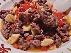 -老湖南民间菜·牛肉十八炒(花都店)