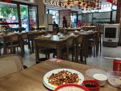 -张太婆老妈蹄花川菜馆·中华餐饮老字号(望平街店)