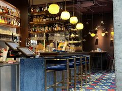 -Brut Eatery Wine Bar & Restaurant (建国东路店)