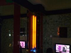 -乐天虫量贩式KTV(十字街店)