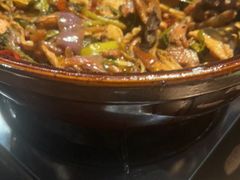 -胡须佬鸡煲四季火锅(海雅缤纷城店)