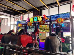 -嗨翻Hi-Fun竞技主题乐园·蹦床团建生日聚会(五棵松华熙店)