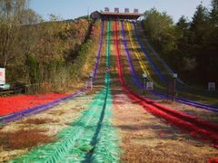 -雪山彩虹谷景区