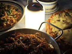 -满格嗦新疆椒麻鸡火锅.炒米粉(川大江安校区店)