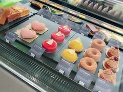 -星巴克臻选(上海合生汇1F店)