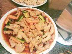 -七甲山烤肉(长白山奇石山珍根艺一条街店)