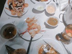 -领鲜活海鲜榴莲自助火锅(东门店)