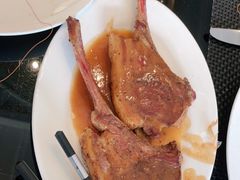 -圣丰索菲特·2 On 988 Café 自助餐厅