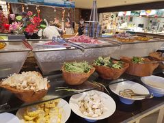 自助取餐区-广州希尔顿逸林酒店-OPEN開·全日制餐厅·海鲜·小火锅·自助餐(东风路店)